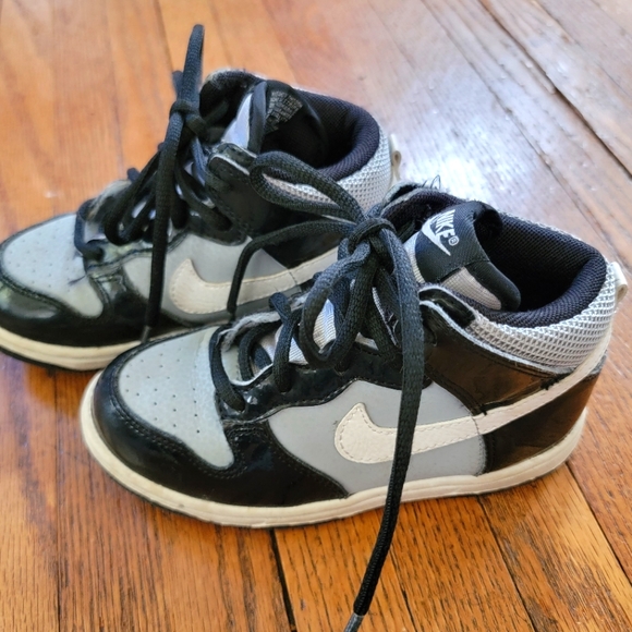 Nike High Top Sneakers - Picture 2 of 5